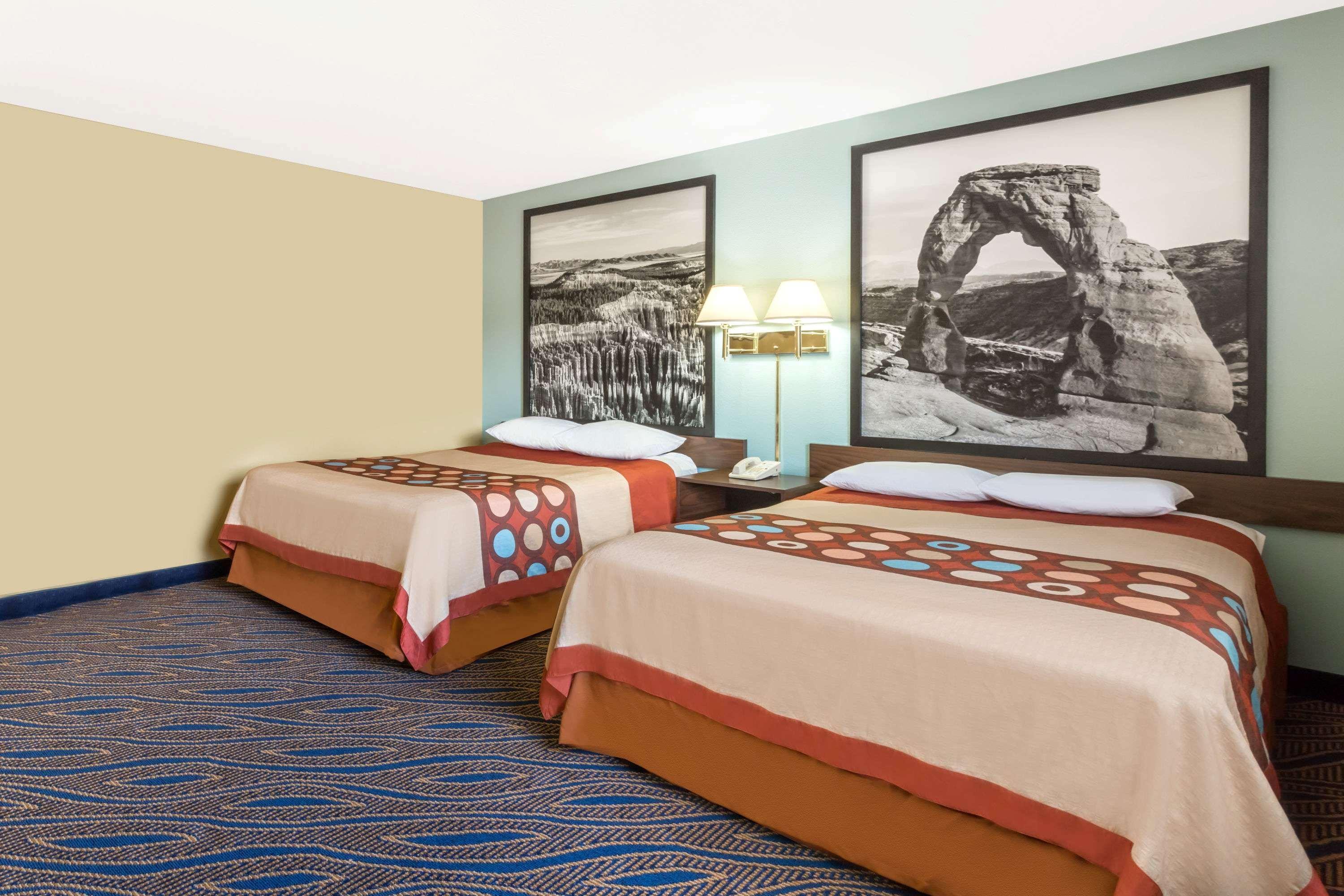Super 8 By Wyndham סדר סיטי מראה חיצוני תמונה